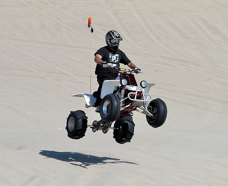 Quad biking in Dubai: A fun and adventurous way to explore the desert